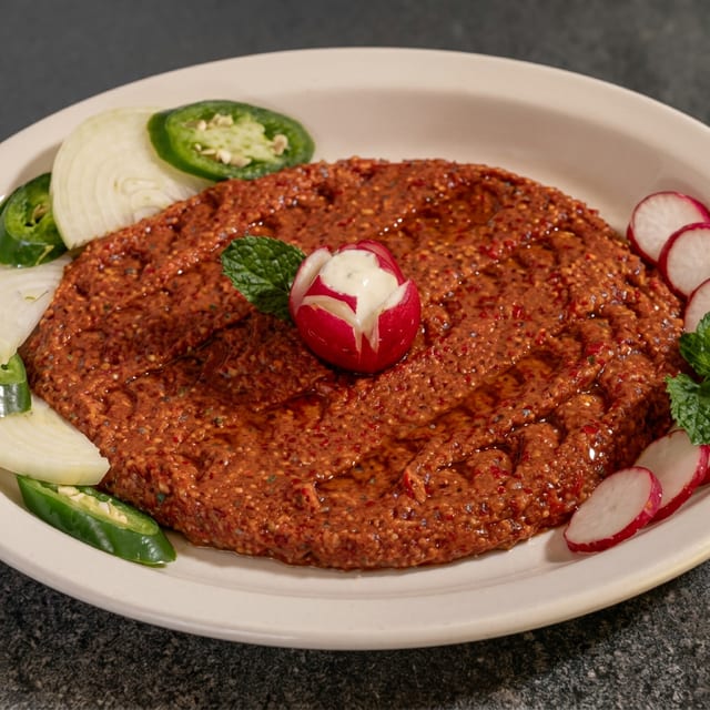 Kibbee Nayee.